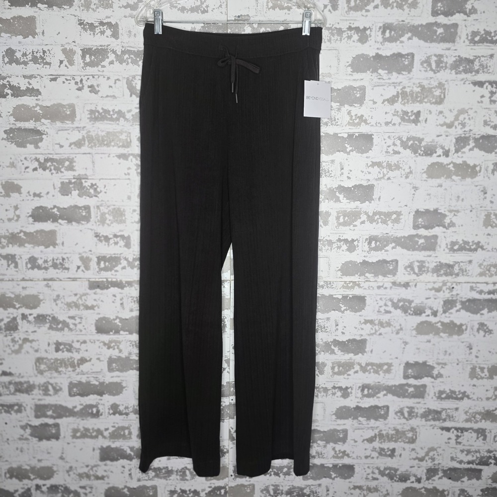 NWT Beyond Yoga Pants Womens Size M Breathe Easy Ribbed Wide Leg Dark Chocolate